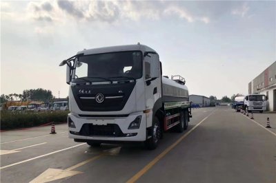 東風天龍后八輪20噸噴霧車，國六綠化噴灑車
