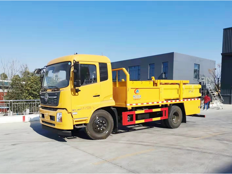 東風天錦康機185馬力防撞緩沖車(折疊款)