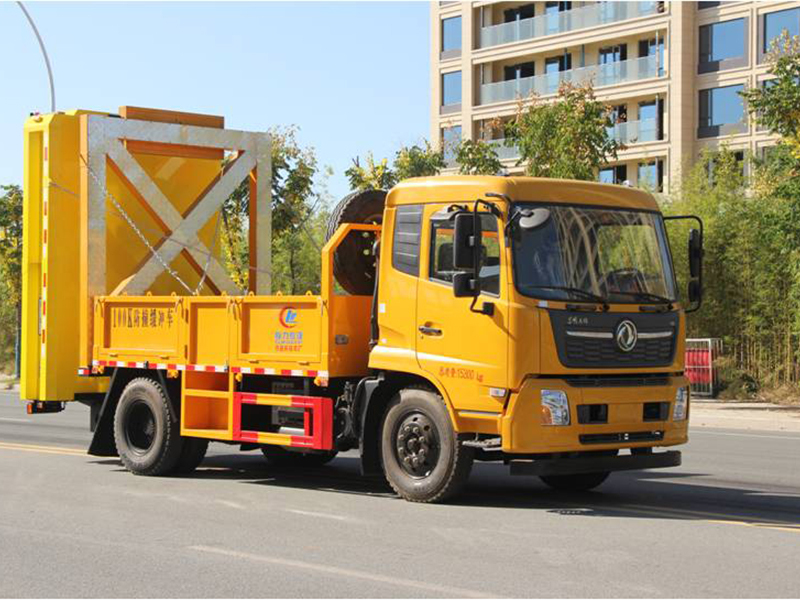 東風(fēng)天錦康機(jī)230馬力防撞緩沖車(新款包)