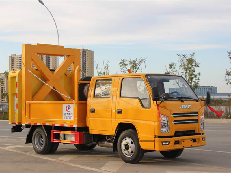 江鈴藍牌防撞緩沖車(新款包70E)
